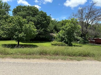 1500 Ridgeview Dr, Azle, TX 76020