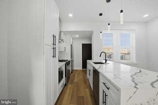 1829 E Airdrie St, Philadelphia, PA 19124