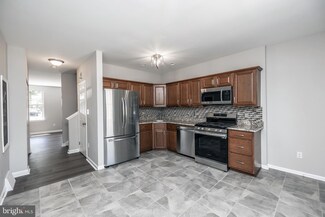 103 Hudson St, Gloucester City, NJ 08030