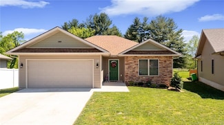 8056 Hudson Ln, Georgetown, IN 47122