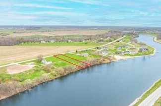 4251 Lost Dauphin Rd, Wrightstown, WI 54180