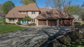 2006 E Norma Ct, Excelsior Springs, MO 64024