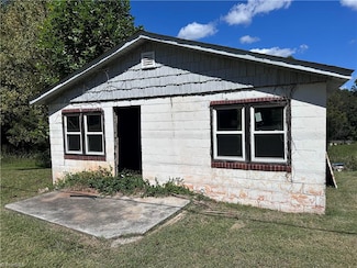 2082 US Highway 64 W, Mocksville, NC 27028