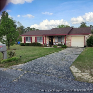 995 Lisa Ave, Fayetteville, NC 28314