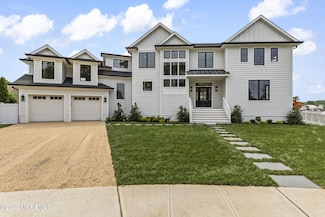 24 Baruch Dr, Long Branch, NJ 07740