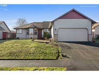 3026 SE 26th St, Gresham, OR 97080