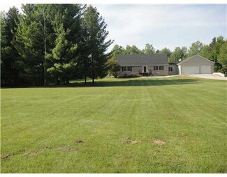 10901 Torrey Rd, Willis, MI 48191