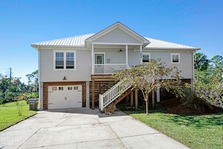 1604 Monument Ave, Port Saint Joe, FL 32456