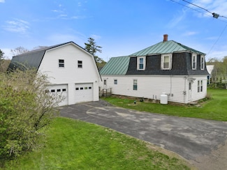 71 Monroe Hwy, Brooks, ME 04921