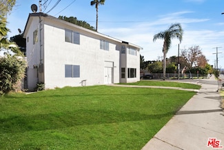 7902 Tampa Ave, Los Angeles, CA 91335