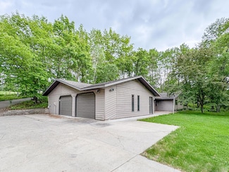 34683 Plum Hill Ln, Avon, MN 56310