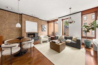146 W 74th St Unit PH, New York, NY 10023