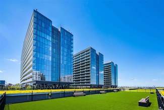 131-05 40th Rd Unit 19N, Flushing, NY 11354