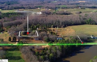 1011 Cooper Bridge Rd, Woodruff, SC 29388