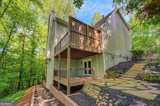 615 Mark Trail Ct NW, Atlanta, GA 30328
