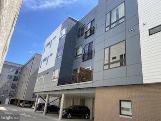907 Leland St, Philadelphia, PA 19130