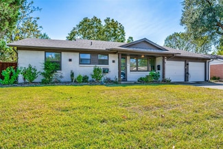 3066 Amber Ln, Dallas, TX 75234