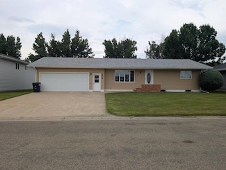1508 Garfield St, Harvey, ND 58341