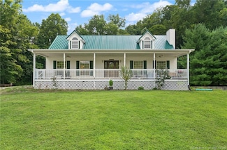 3977 E Nicholson Hollow Rd, Salem, IN 47167