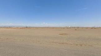 2142 Salton Arena St, Salton City, CA 92274