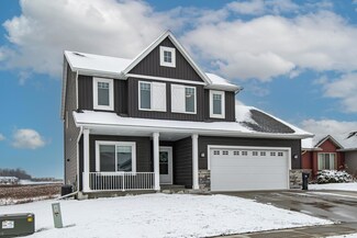487 Towne Dr NE, Byron, MN 55920