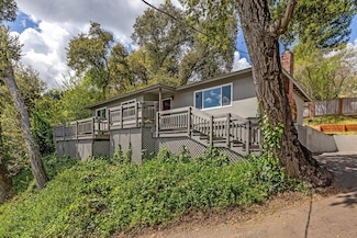 21525 Madrone Dr, Los Gatos, CA 95033