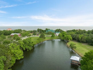 8226 Fm 2354 Rd, Beach City, TX 77523
