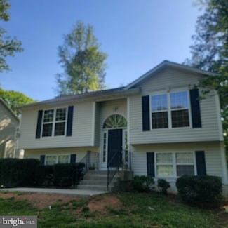 747 Glen Cove Dr, Ruther Glen, VA 22546