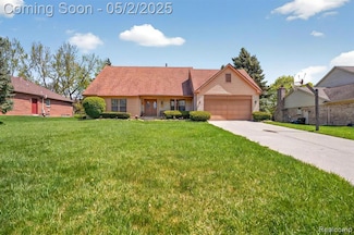 23010 Willowbrook Dr, Farmington Hills, MI 48335