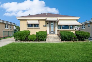 4925 N Ozanam Ave, Norridge, IL 60706