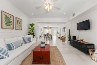 38 NE 50th St, Miami, FL 33137