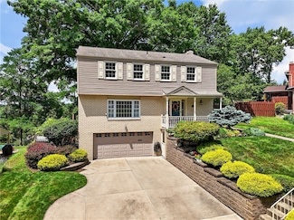 5571 Glen Hill Dr, Bethel Park, PA 15102