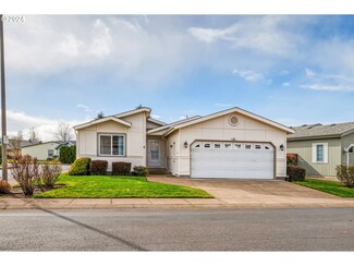 4055 Royal Ave Unit 57, Eugene, OR 97402