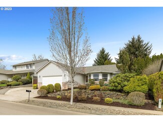 1533 SW Hollybrook Terrace, Gresham, OR 97080