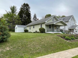 326 River St, Bucyrus, OH 44820