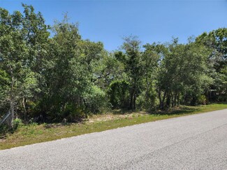 10389 Marvista Ct, Weeki Wachee, FL 34614