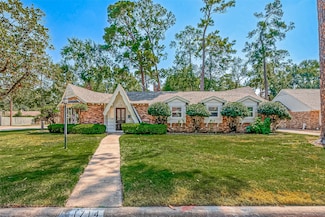 1714 Maux Dr, Houston, TX 77043