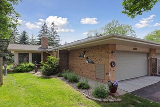 1825 Ithaca Ln N, Plymouth, MN 55447