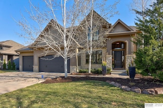 18470 Vinton St, Omaha, NE 68130