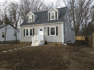 218 Perkins Ave, Brockton, MA 02302