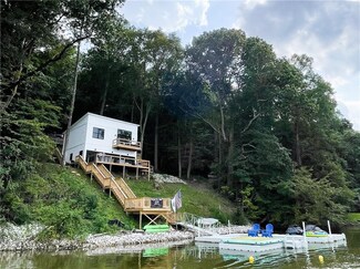 7781 N John Young Rd, Unionville, IN 47468