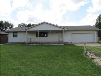 719 Riverview St, Douglass, KS 67039