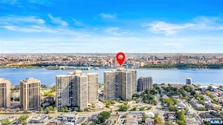 200 Winston Dr Unit 508, Cliffside Park, NJ 07010