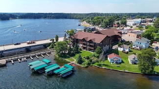 311 E Park Ave Unit B201, Minocqua, WI 54548