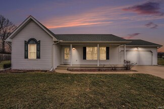 61022 Waterwood Ln, Goshen, IN 46528