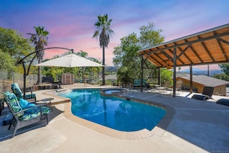 24402 Ysidro Dr, Ramona, CA 92065