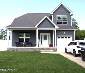 1512 Pemberton St, Toms River, NJ 08757
