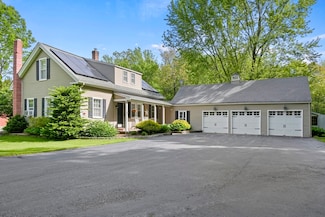 6 Old Westminster Rd, Hubbardston, MA 01452