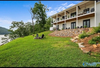 333 Greensport Ferry Rd, Ohatchee, AL 36271