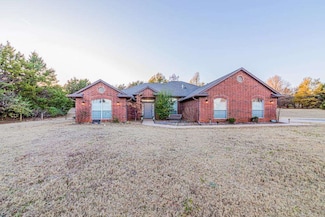 4816 Deerfield Dr, Stillwater, OK 74074